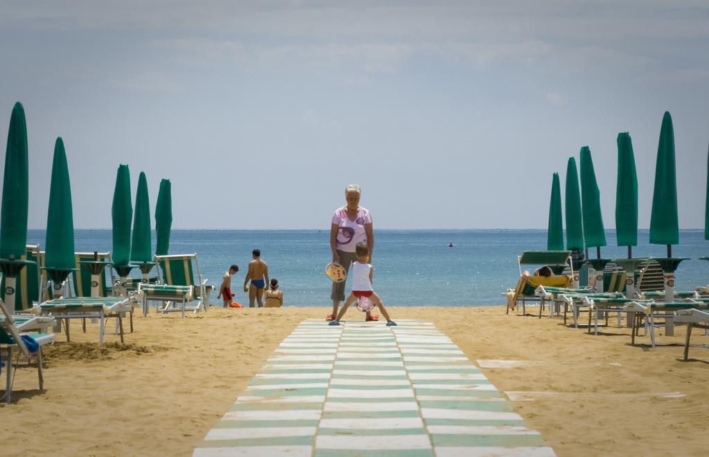 Hotel Rado Lido di Jesolo Zewnętrze zdjęcie