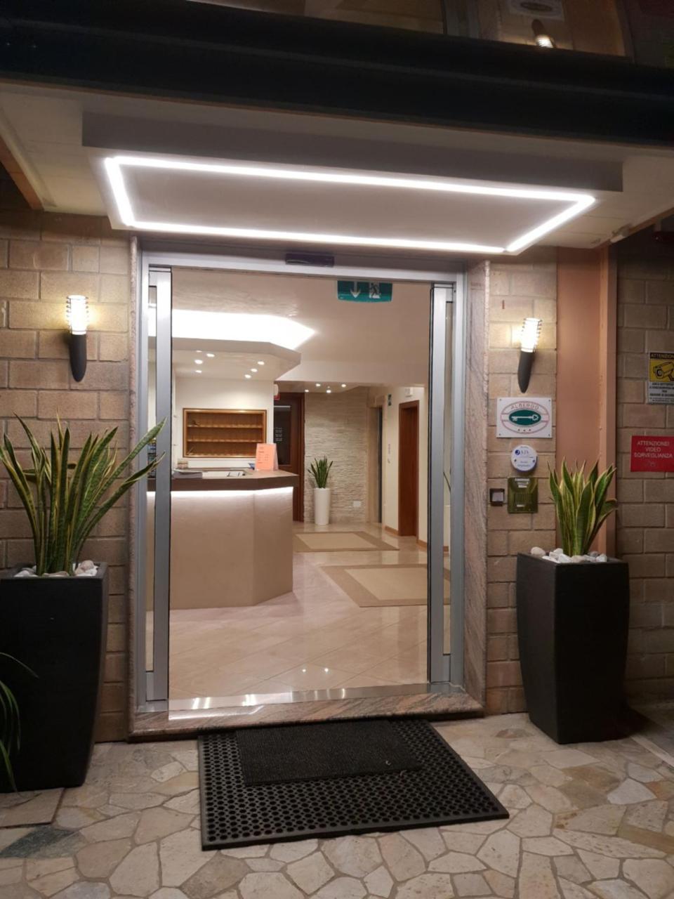 Hotel Rado Lido di Jesolo Zewnętrze zdjęcie